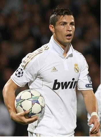 在激烈的足 在激烈的足